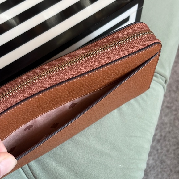 Kate Spade Leila Large Continental Wallet Warm Gingerbread NWT - Picture 10 of 13